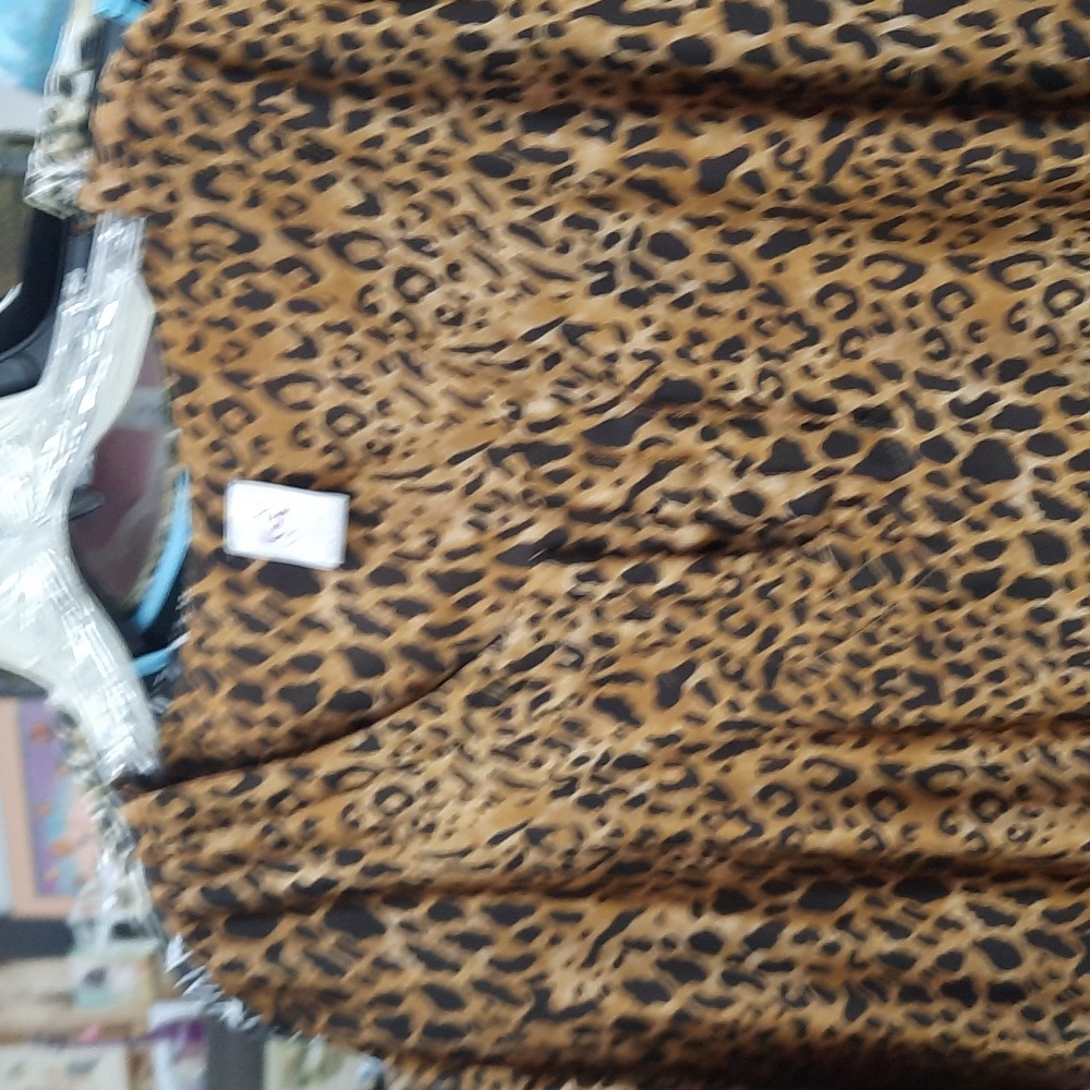 GS leopard print caftan